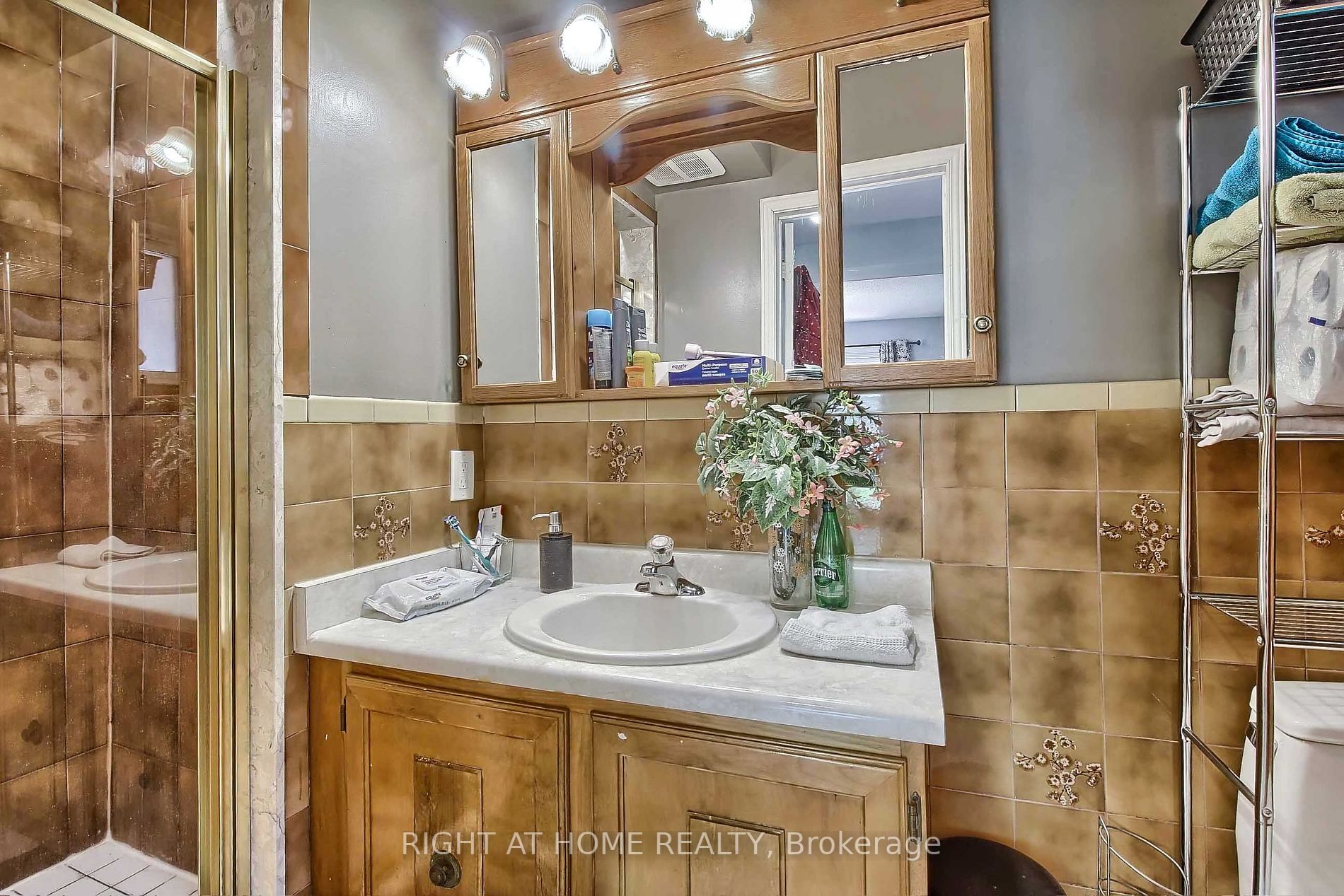 37 Cherry Hills Rd