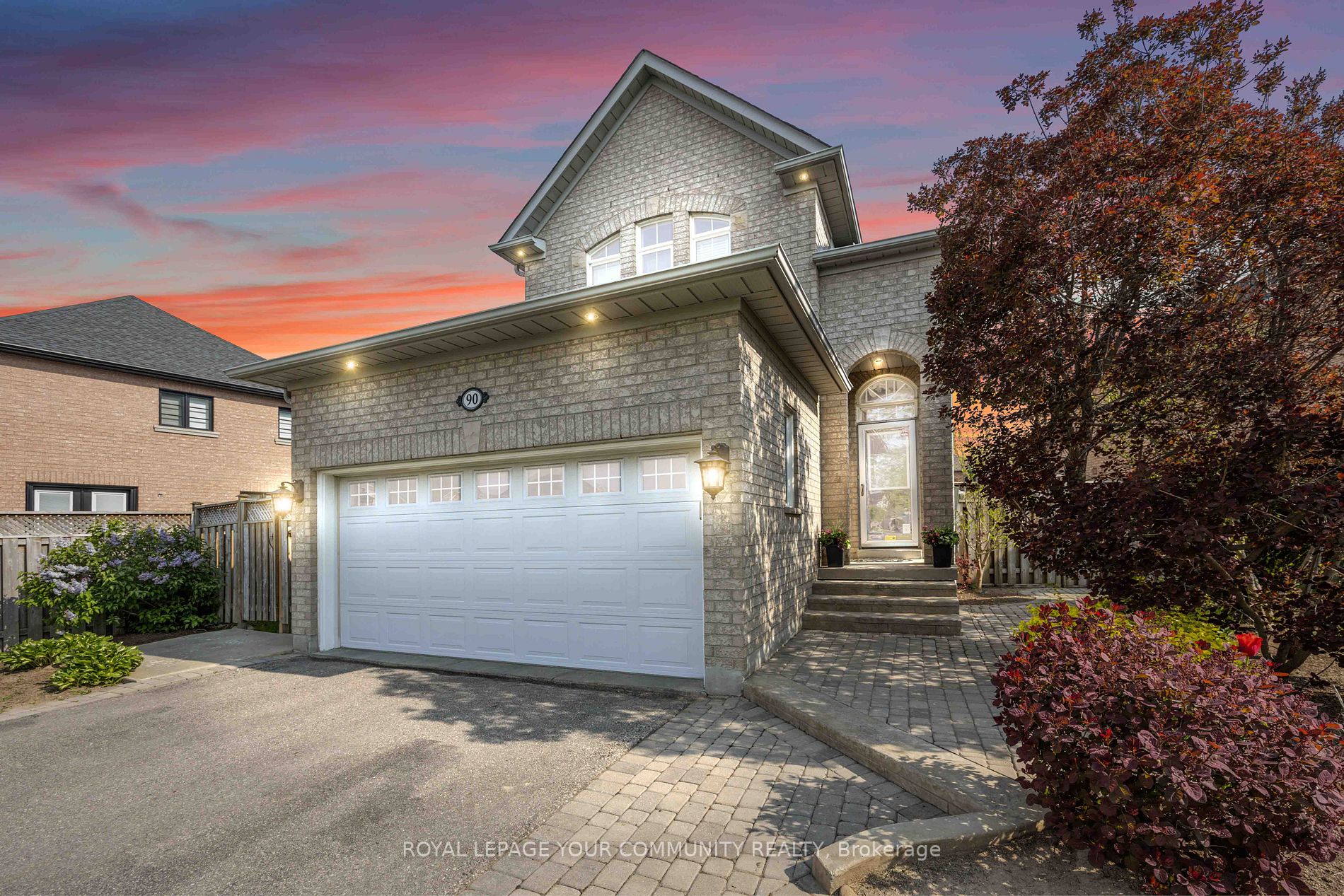 90 Seafield Rd