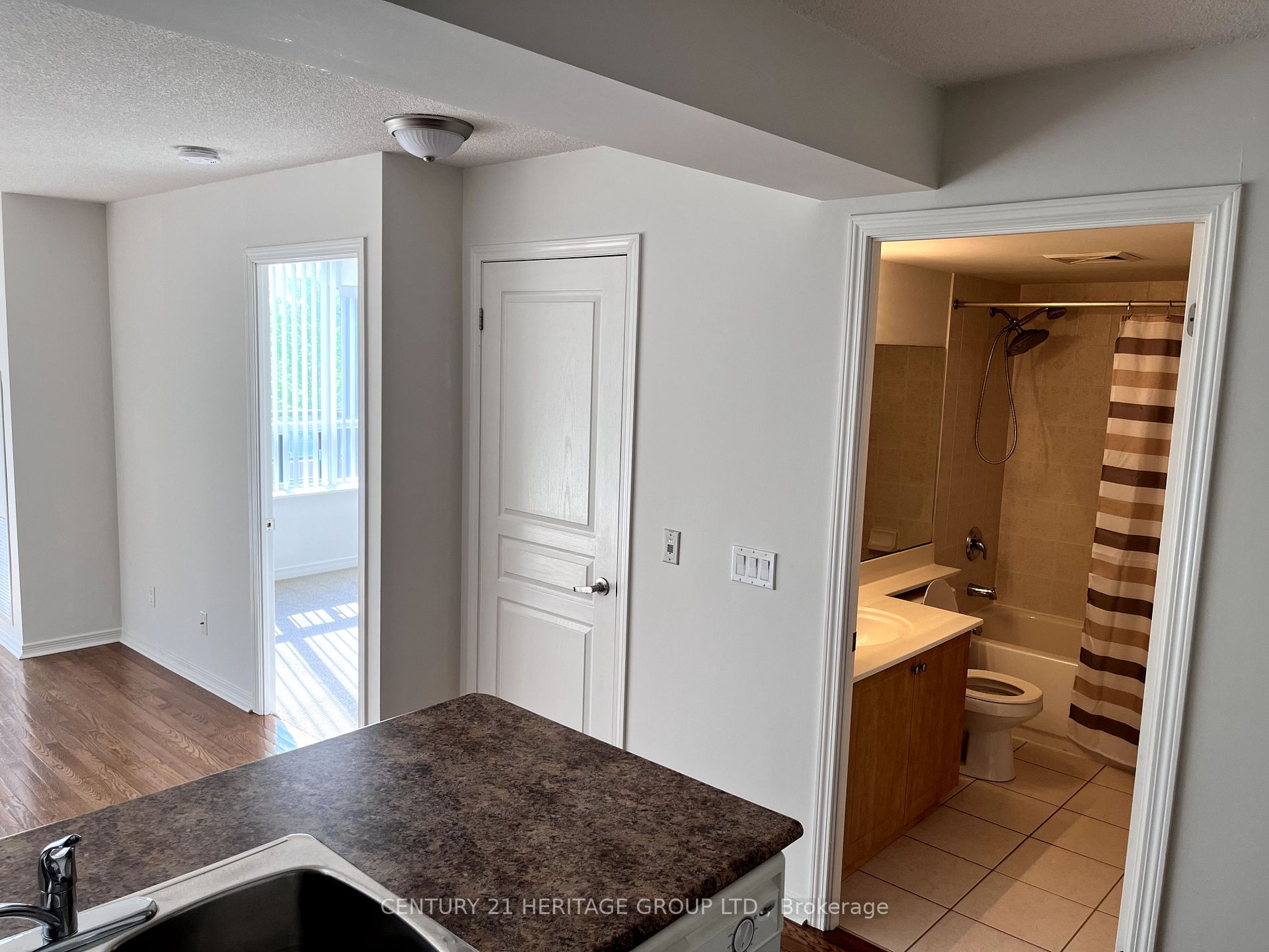 330 Red Maple Rd, #314