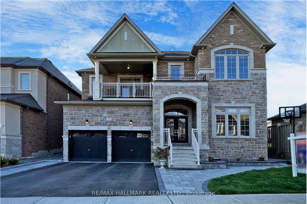 70 Marbrook St N, Richmond Hill
