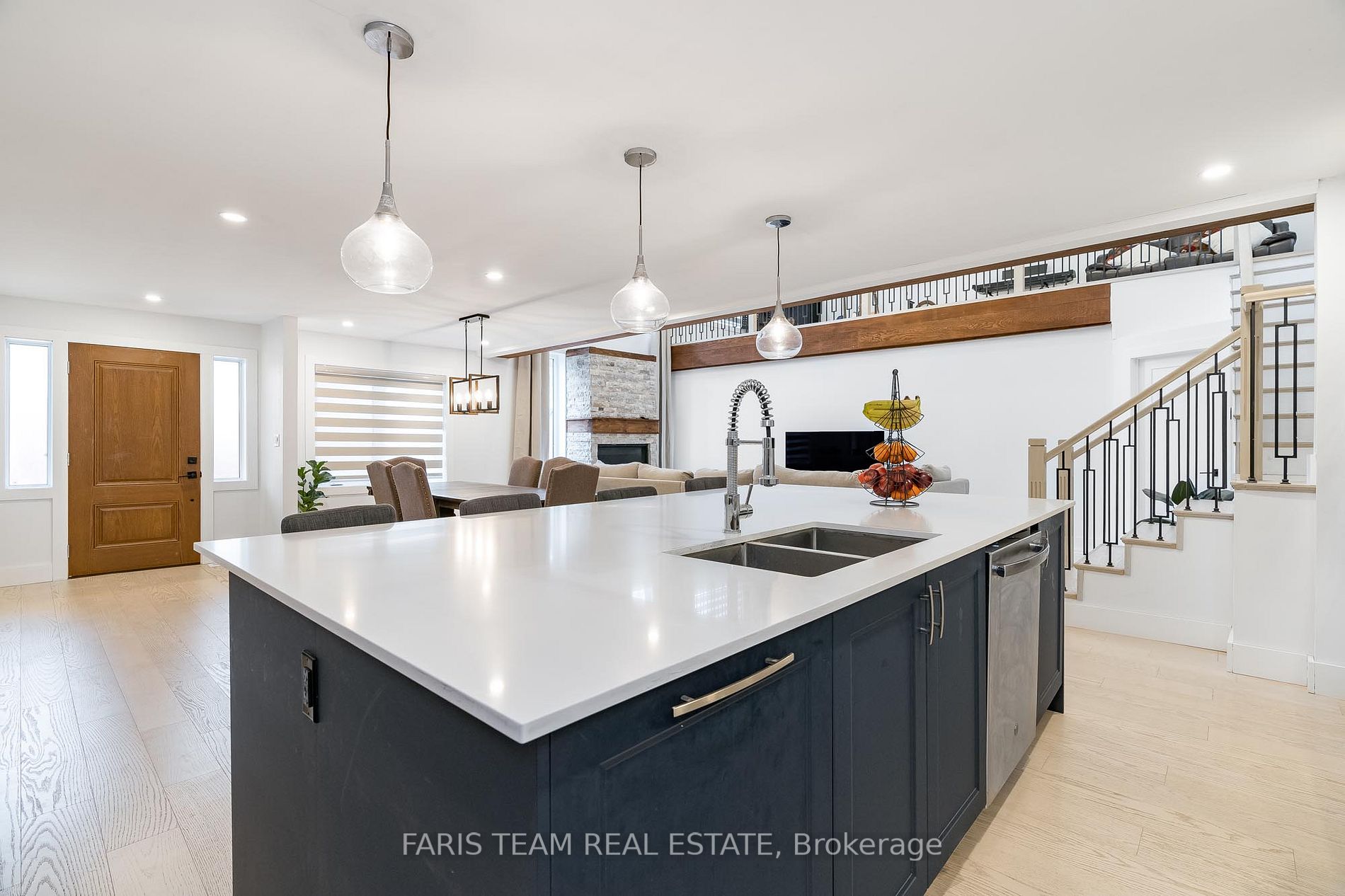 2041 Lilac Drive