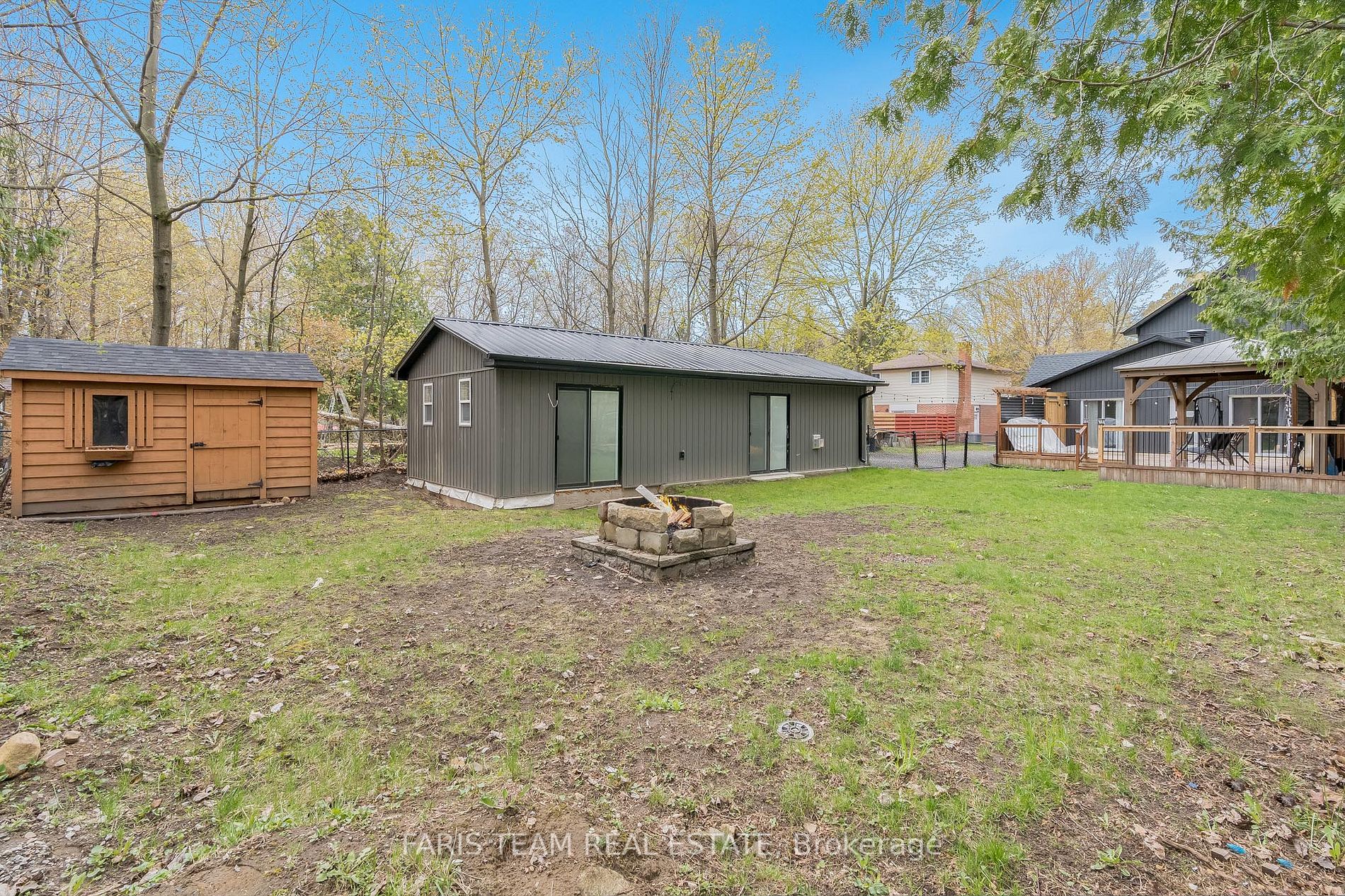 2041 Lilac Drive