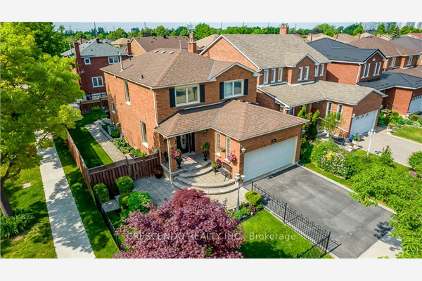 208 Judith Ave, Vaughan