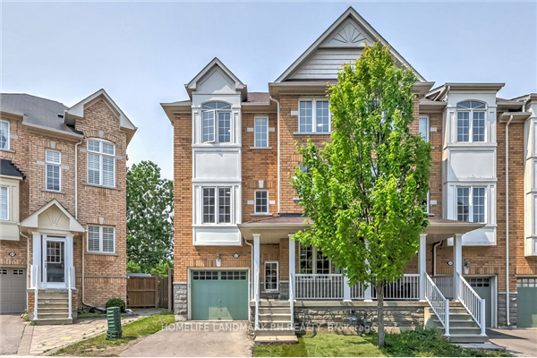15 Old Colony Rd, Richmond Hill