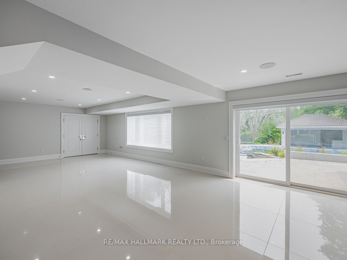 470 Warren Rd