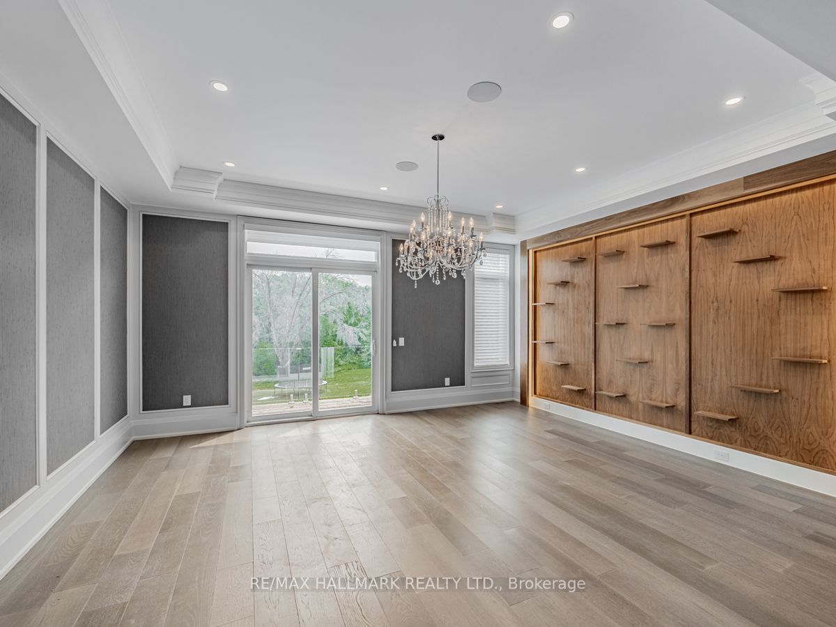 470 Warren Rd