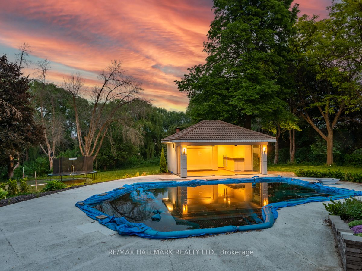 470 Warren Rd