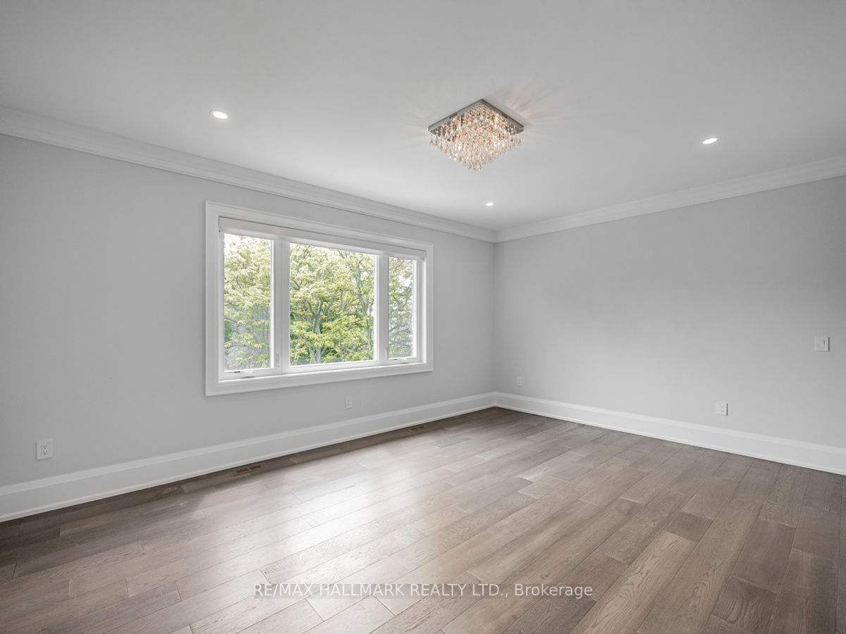 470 Warren Rd