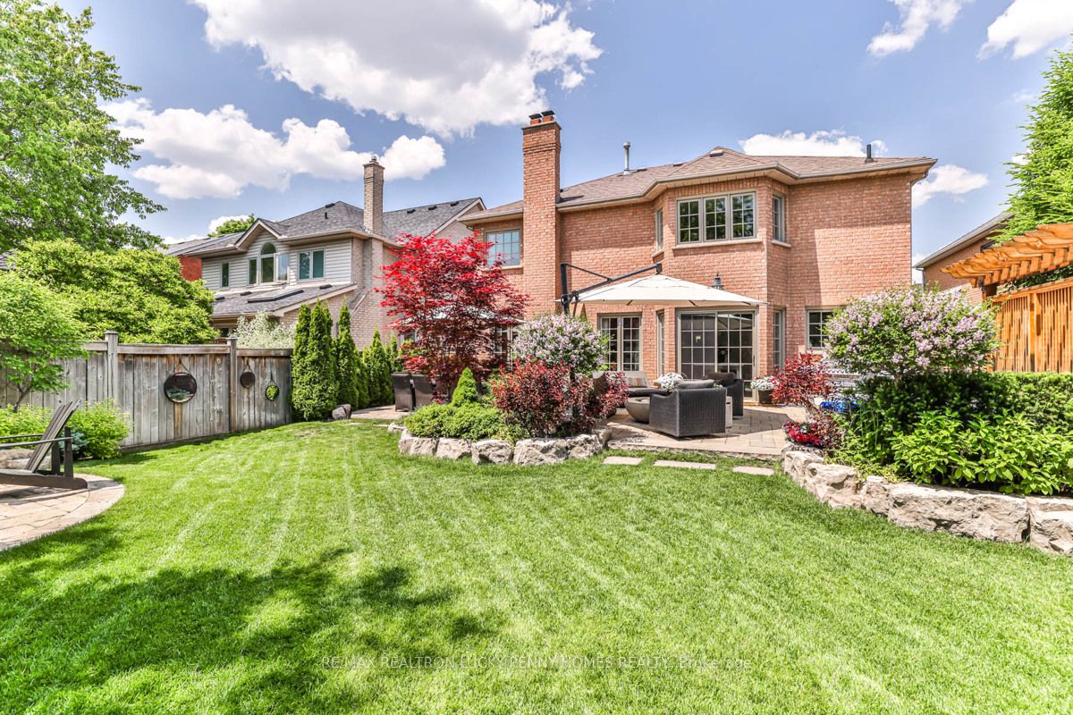 74 Braeside Square