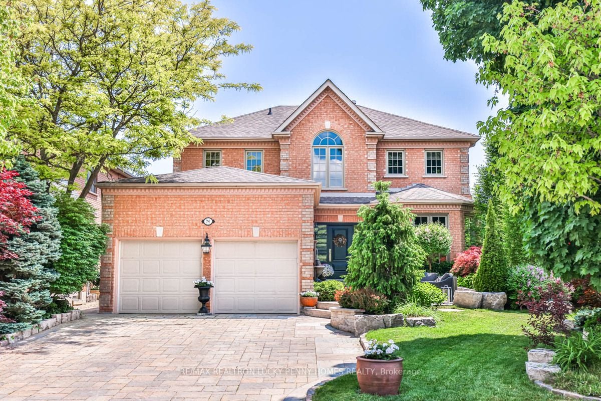 74 Braeside Square