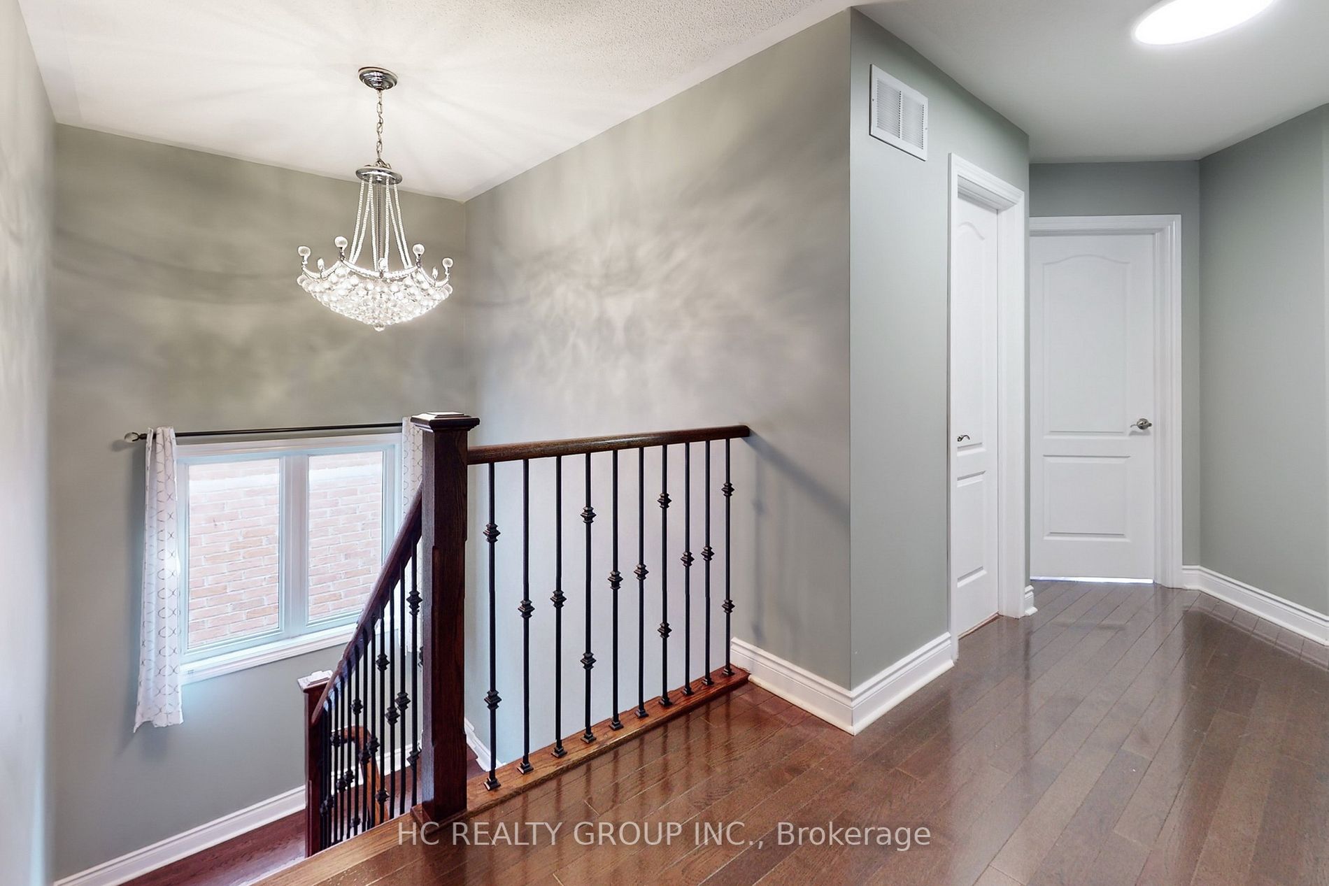 1071 warby Trail