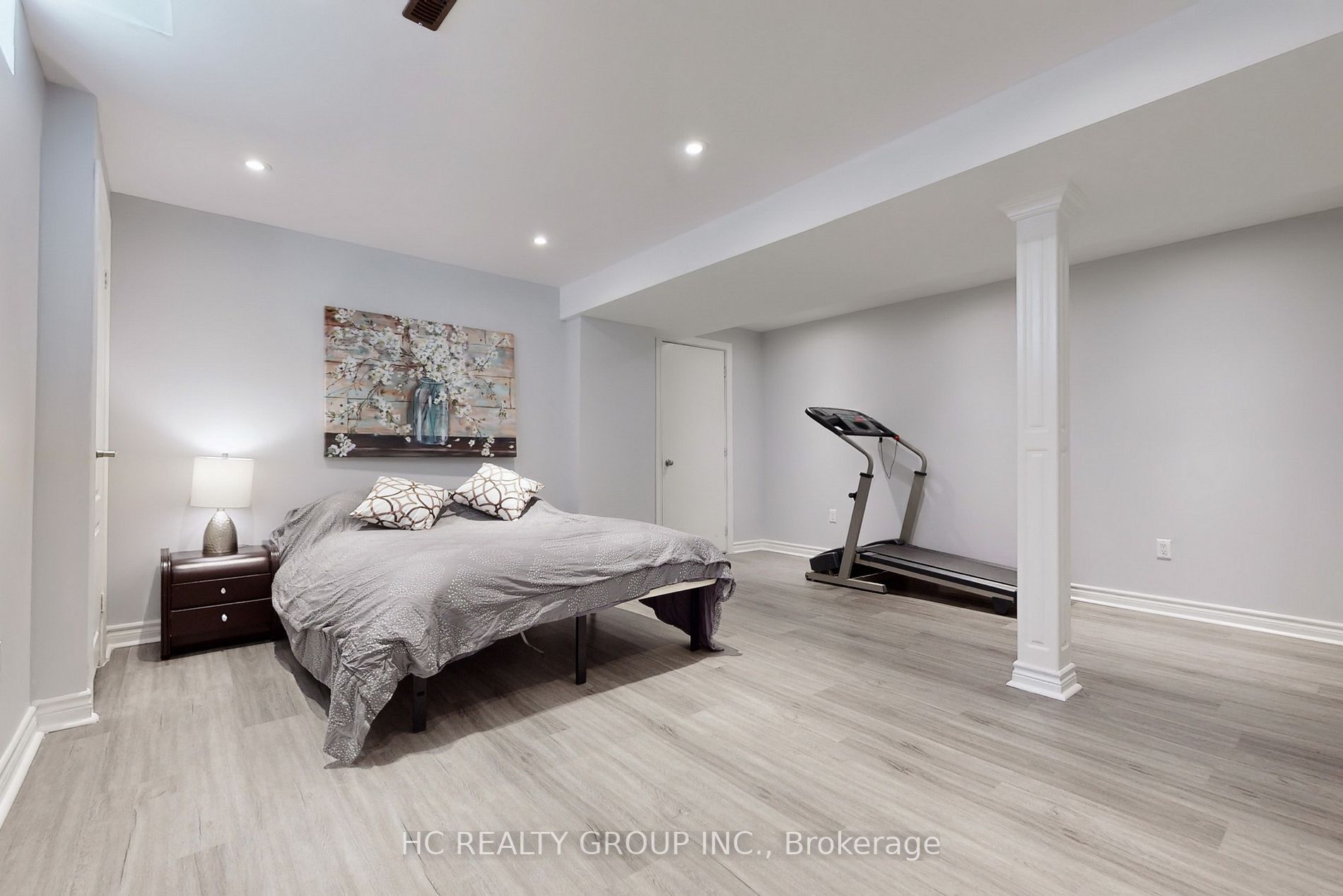 1071 warby Trail