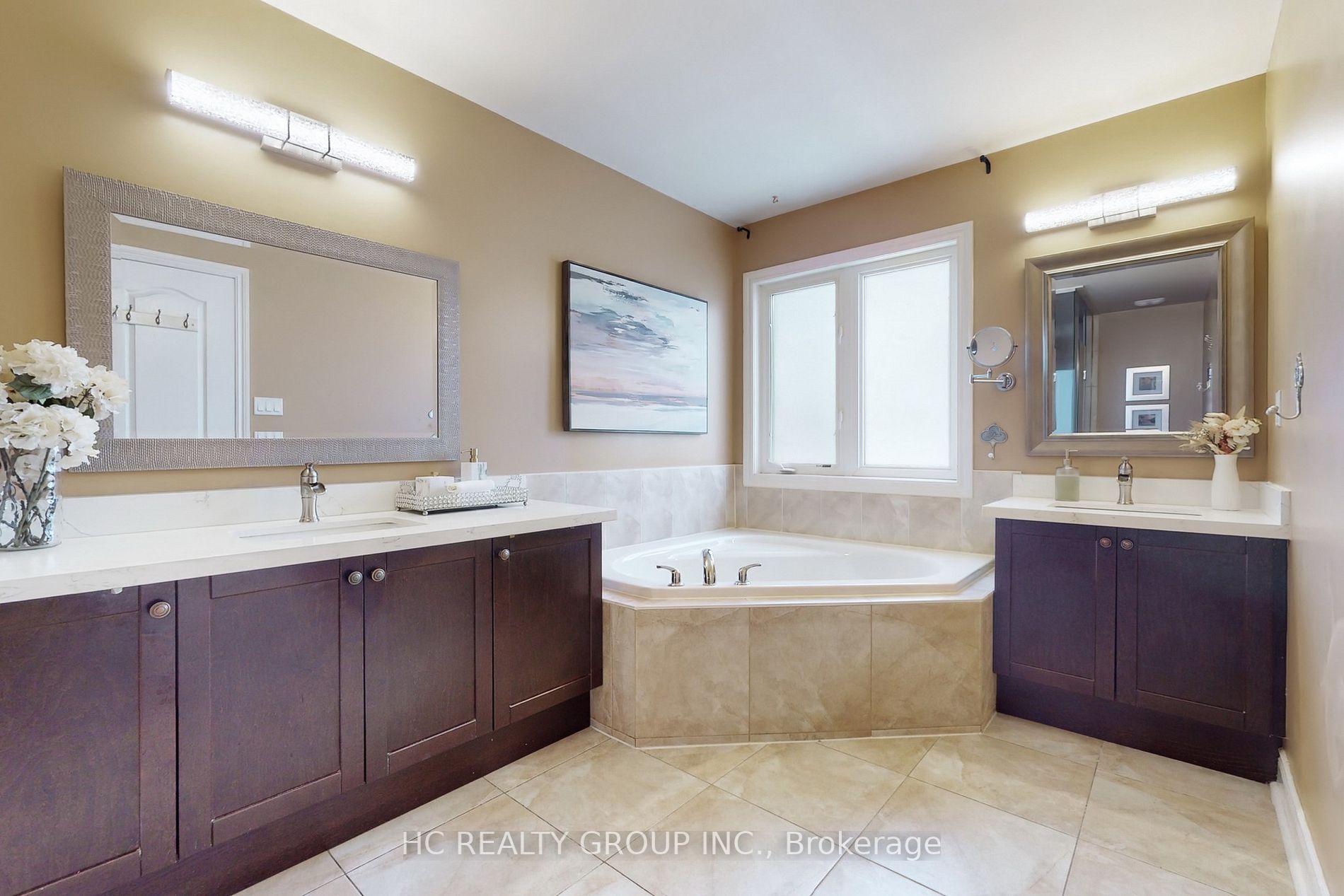 1071 warby Trail