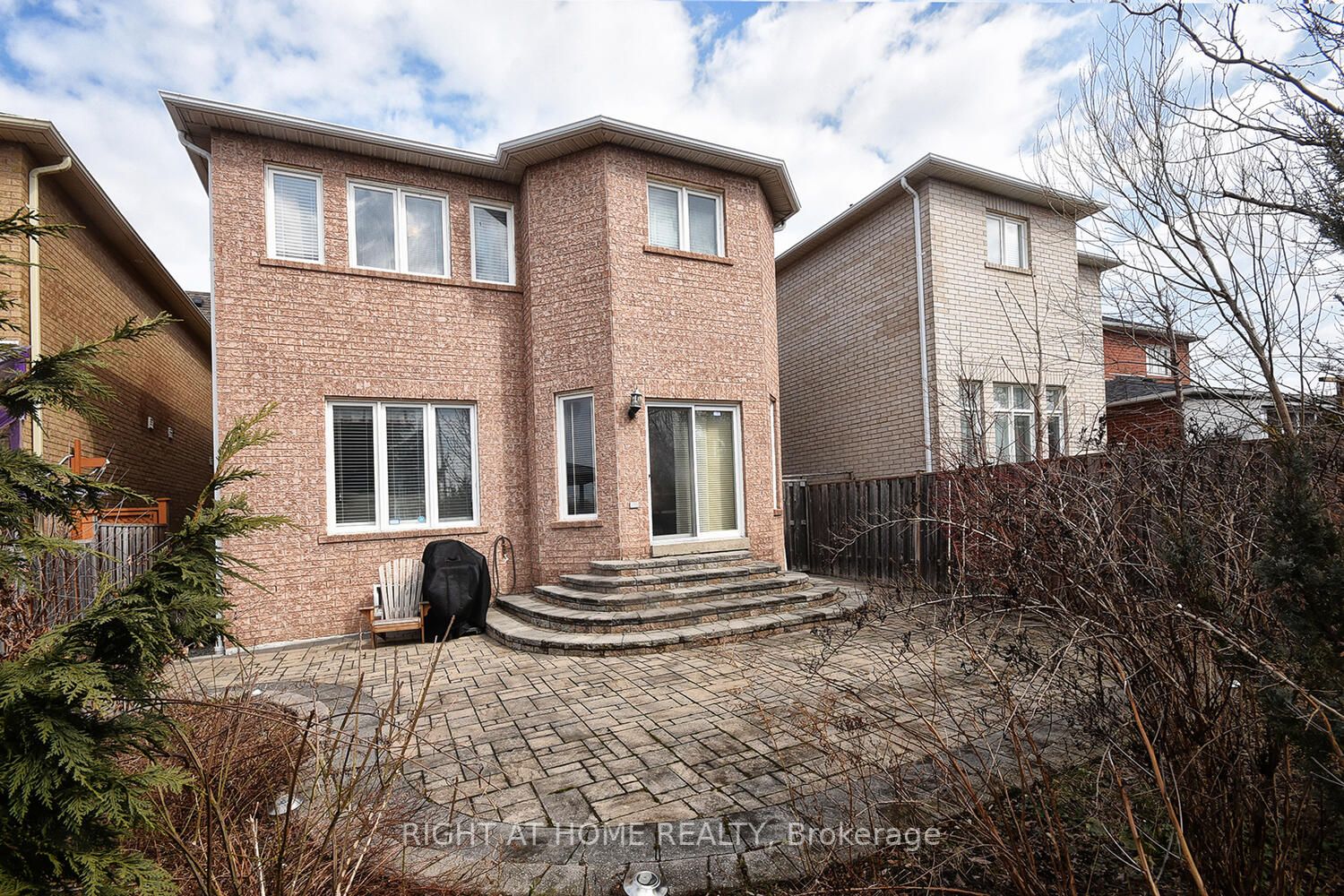 67 Toporowski Ave