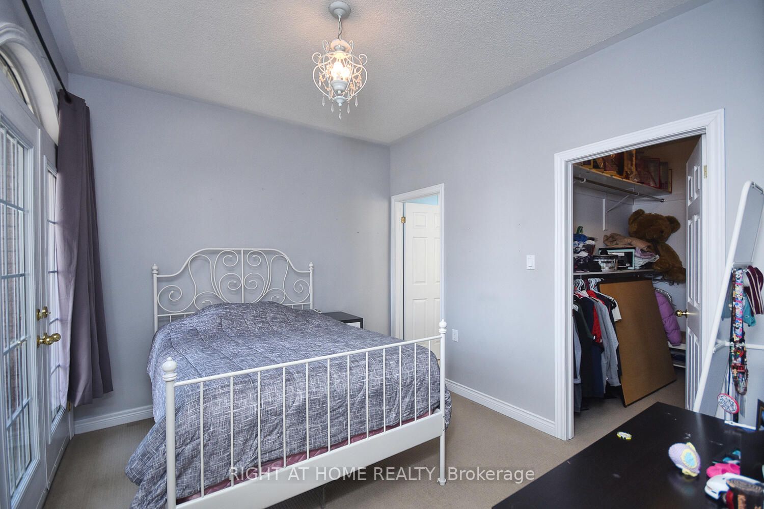 67 Toporowski Ave