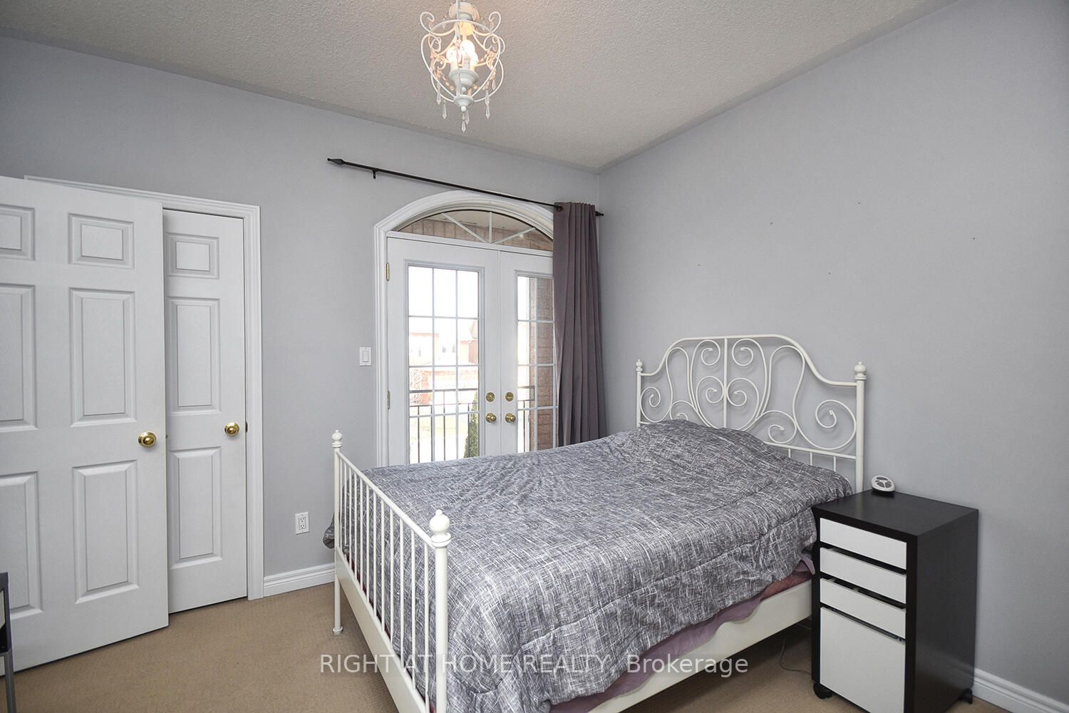 67 Toporowski Ave