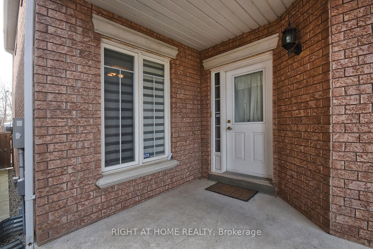 67 Toporowski Ave