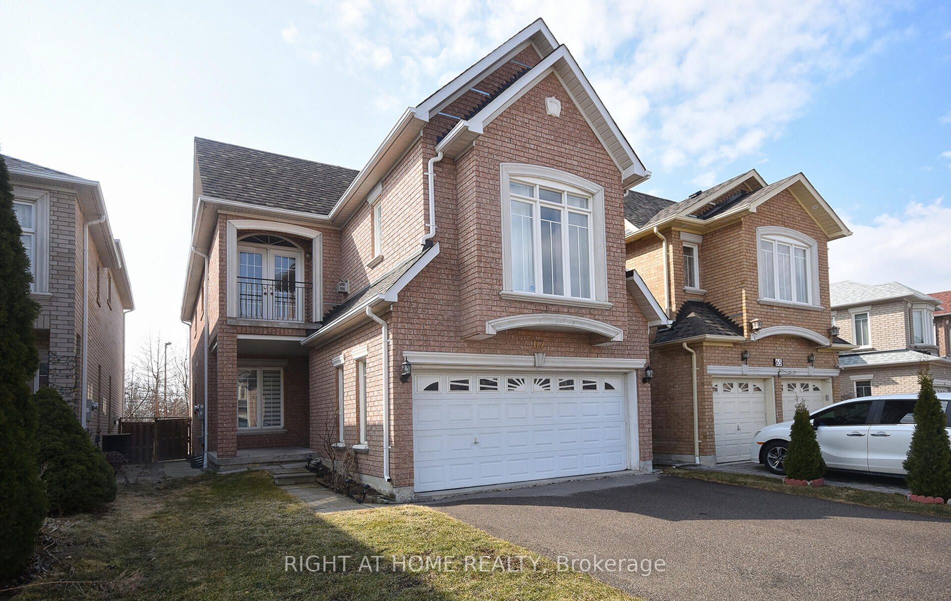 67 Toporowski Ave