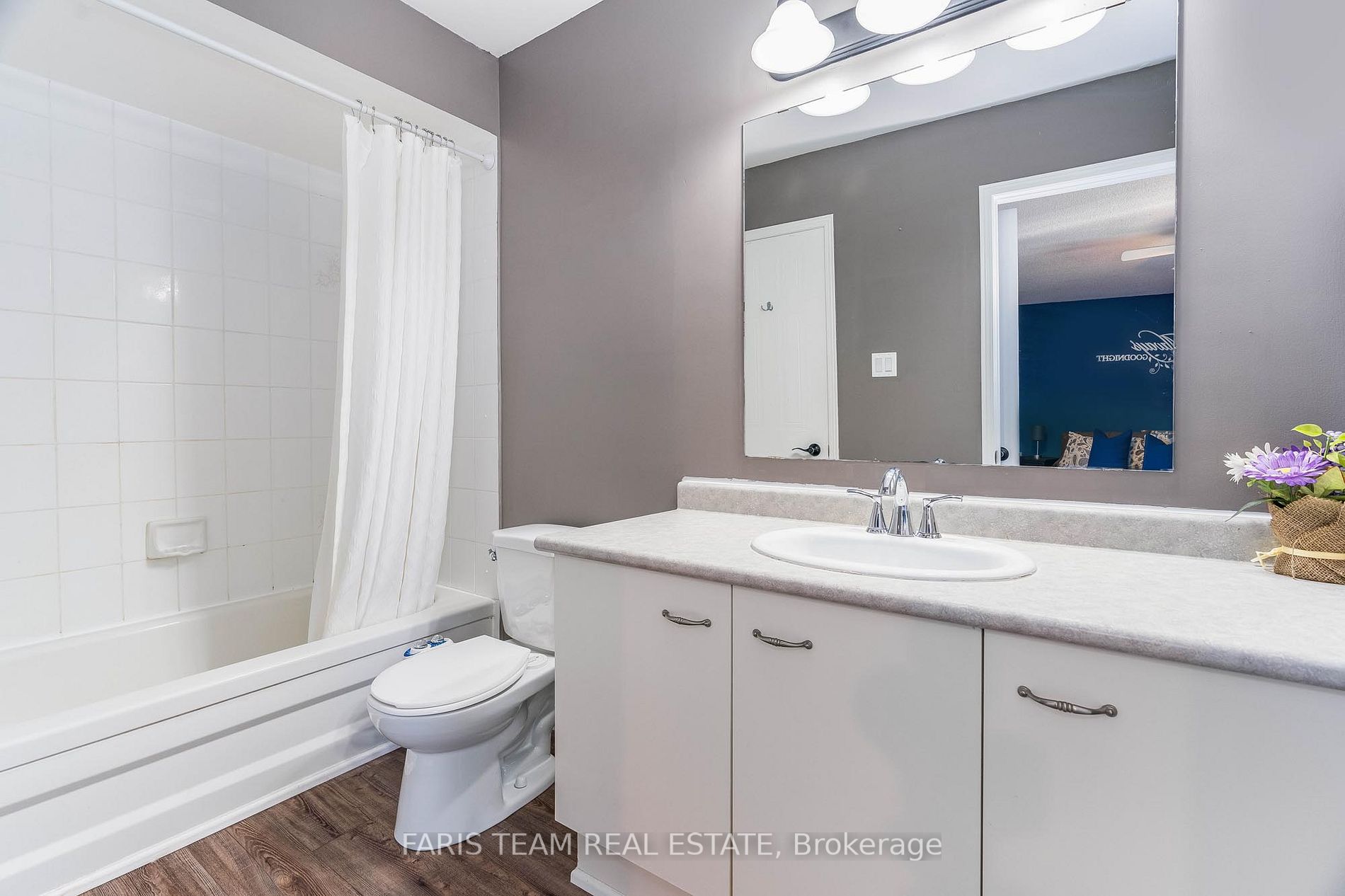 76 Mccarthy Cres