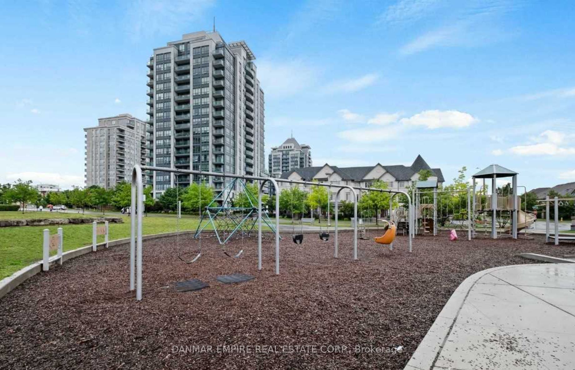 7900 Bathurst St, #814