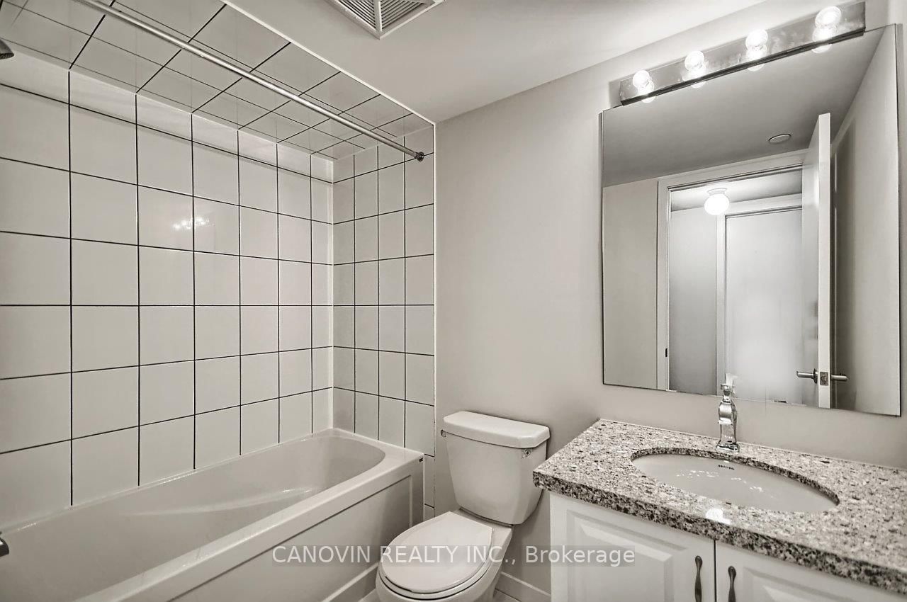 600 Alex Gardner Circle, #111