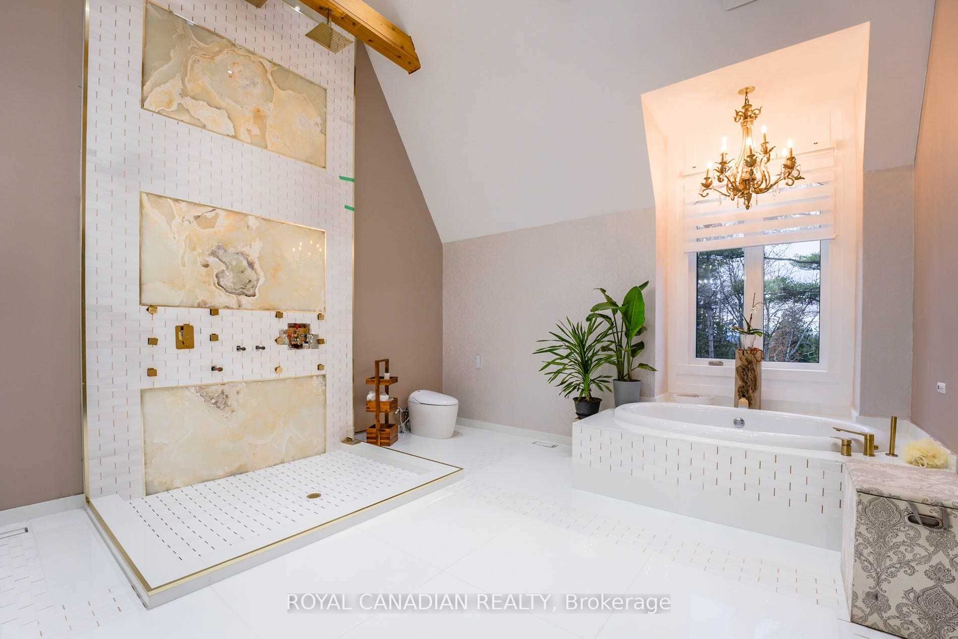 15 Glenview Heights Lane