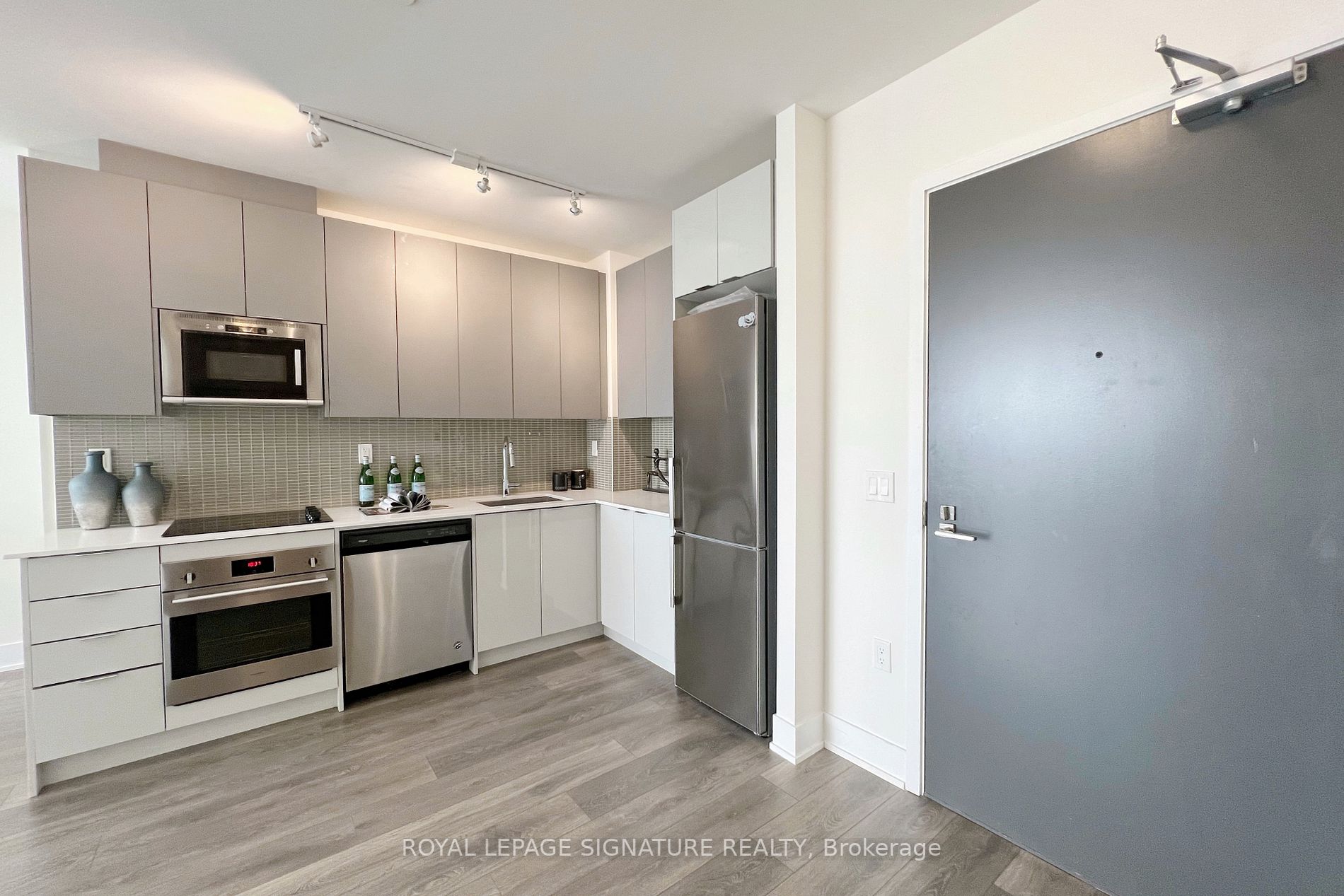 2908 Highway 7 Rd, #3701