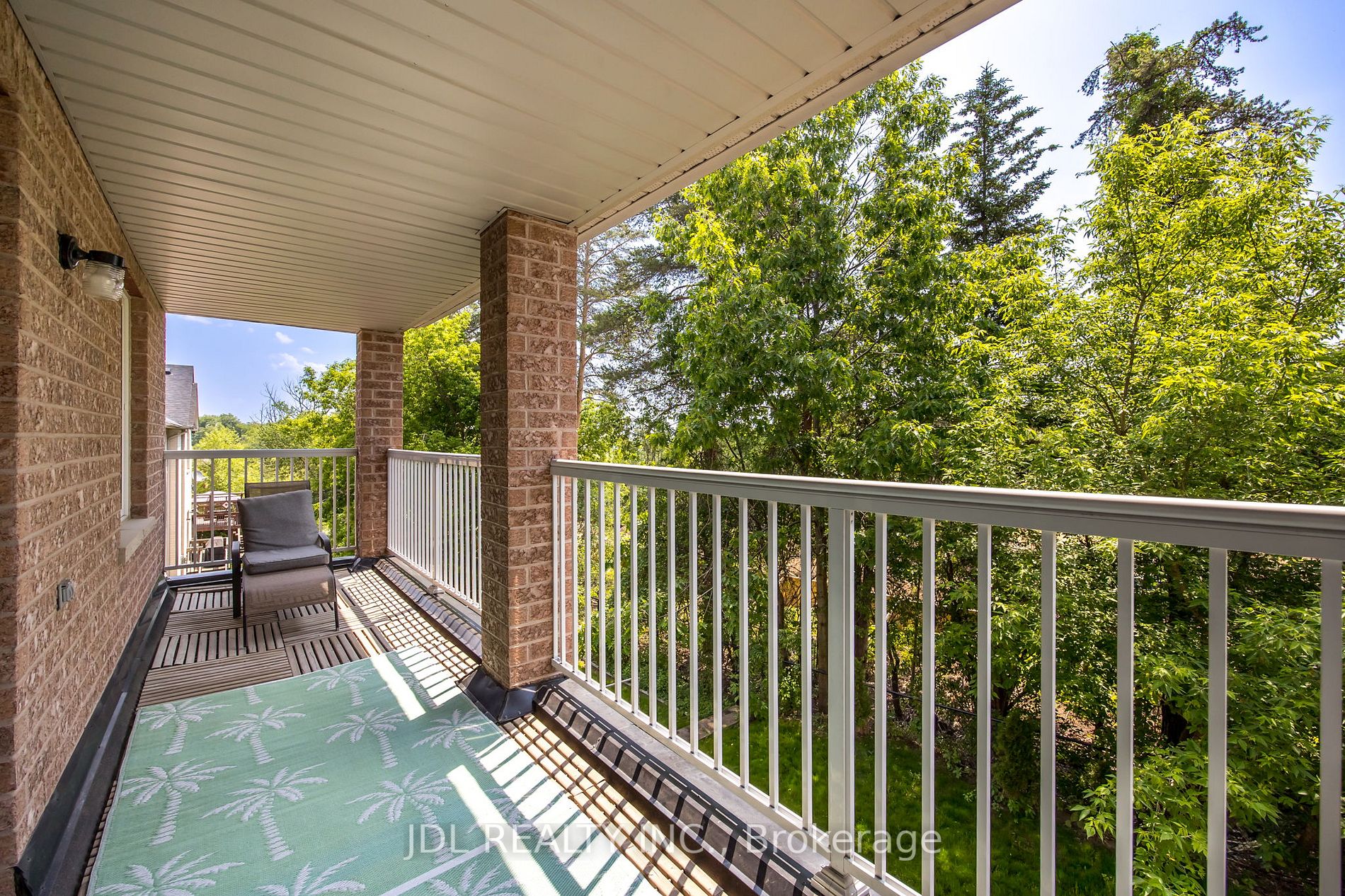 19 Princess Isabella Crt