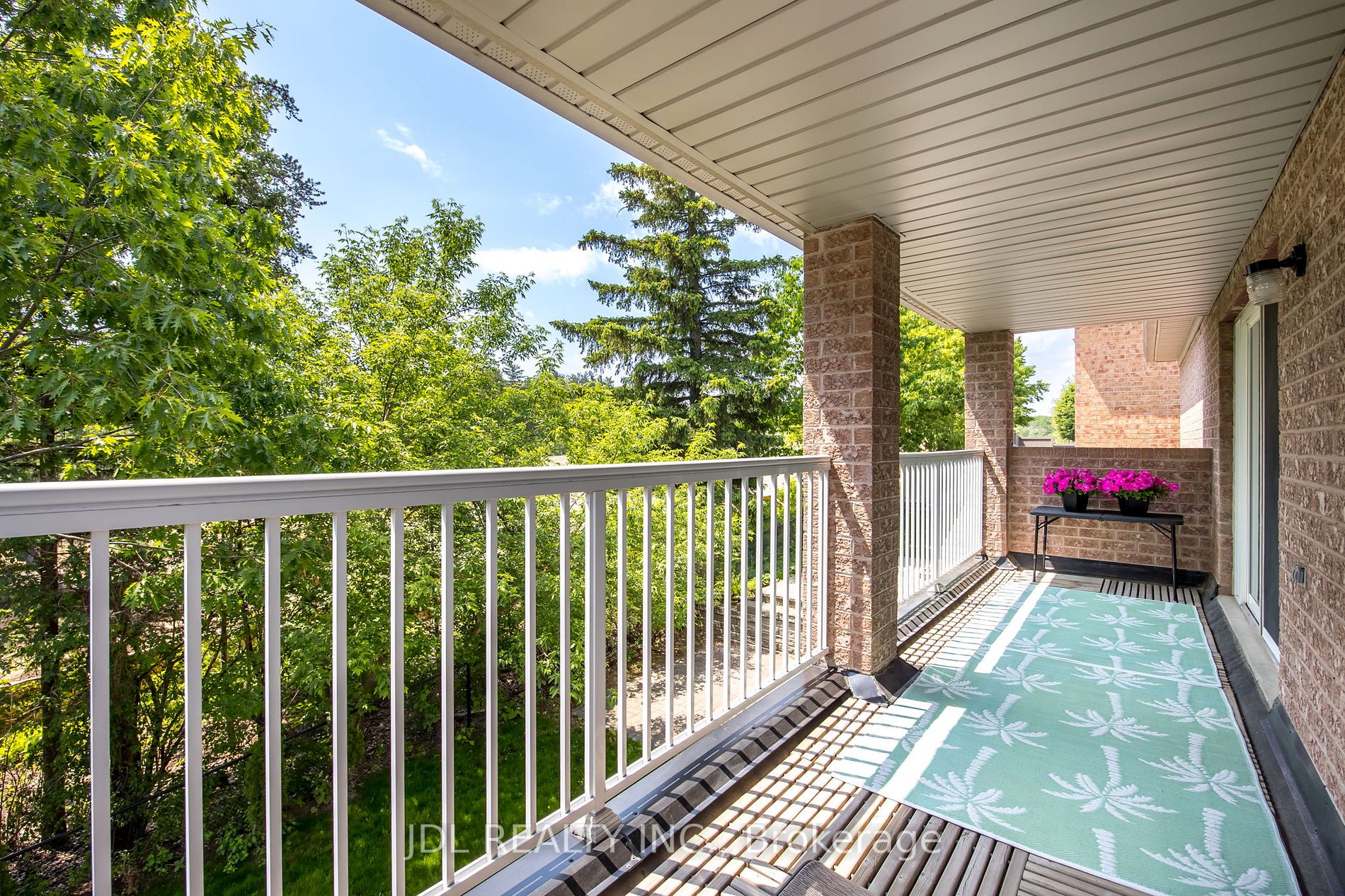 19 Princess Isabella Crt