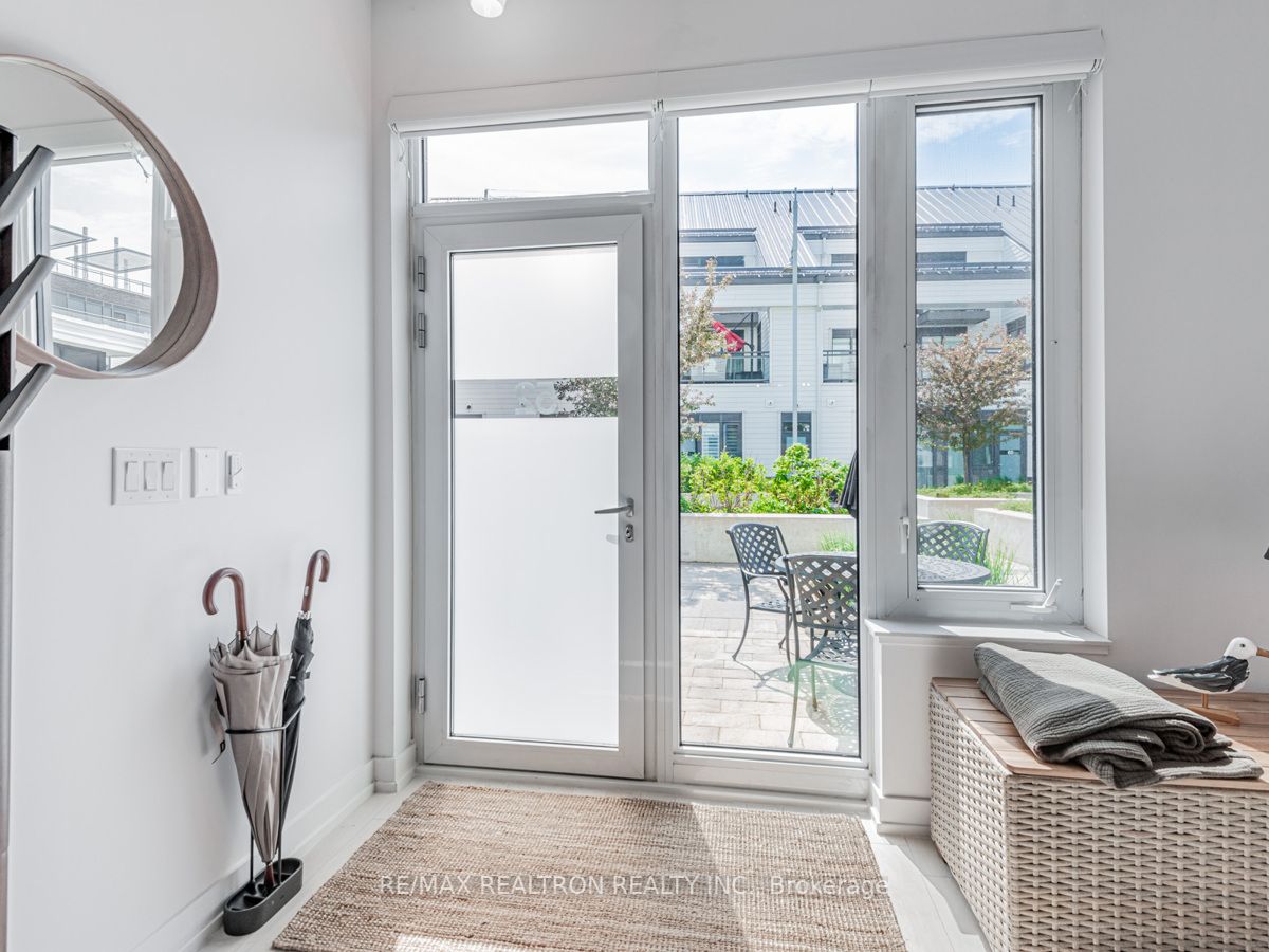 263 Broward Way, #52