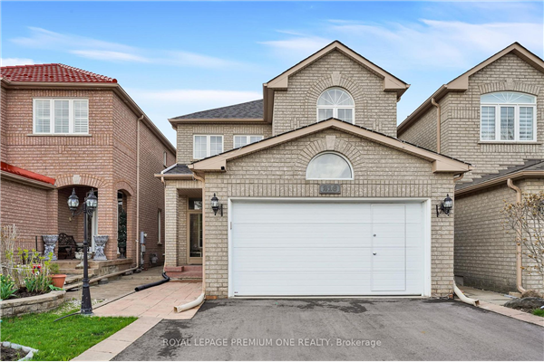 216 Sylwood Cres, Vaughan