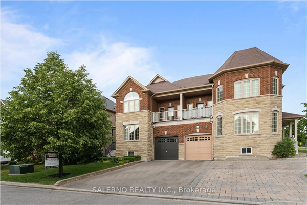 5 Corso Garibaldi Rd, Vaughan