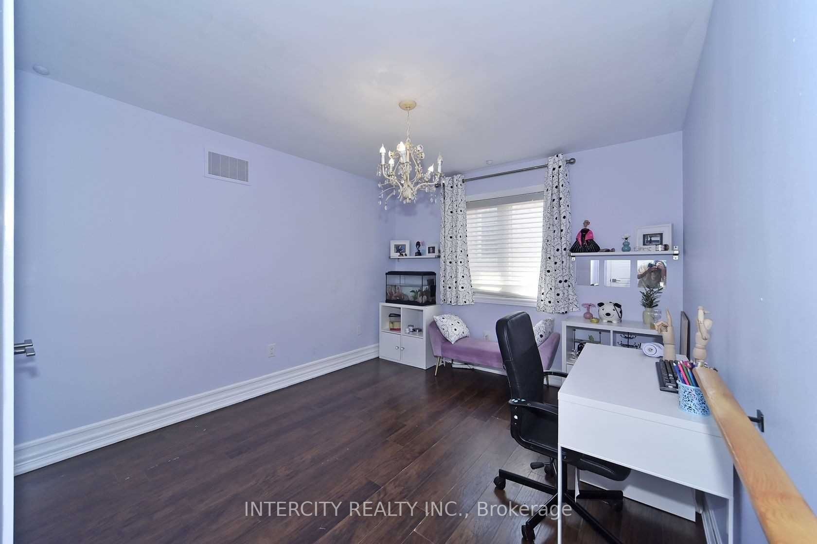 41 Silk Oak Crt