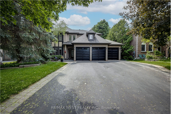 778 Exceller Circ, Newmarket