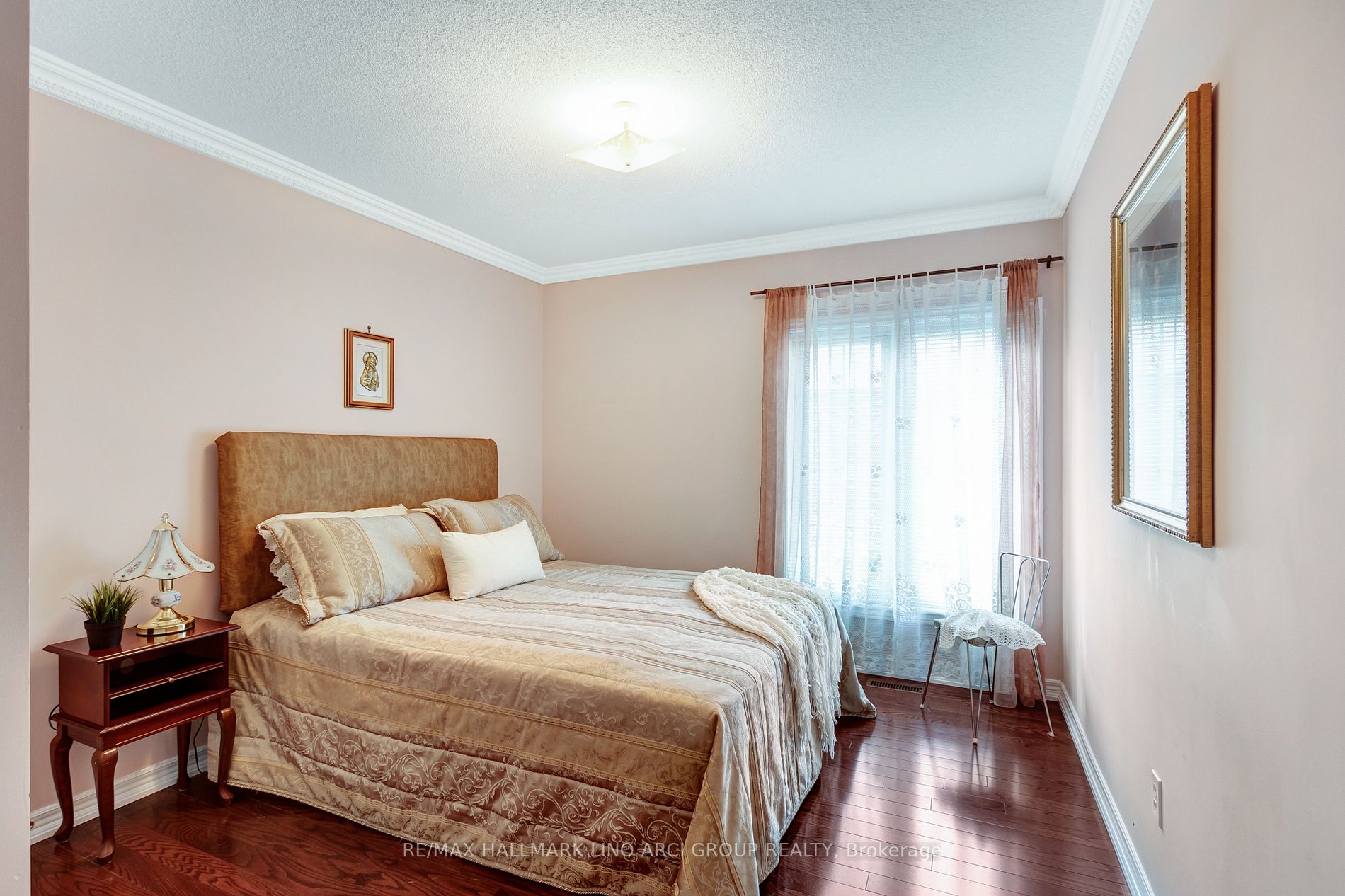 308 Roselawn Dr