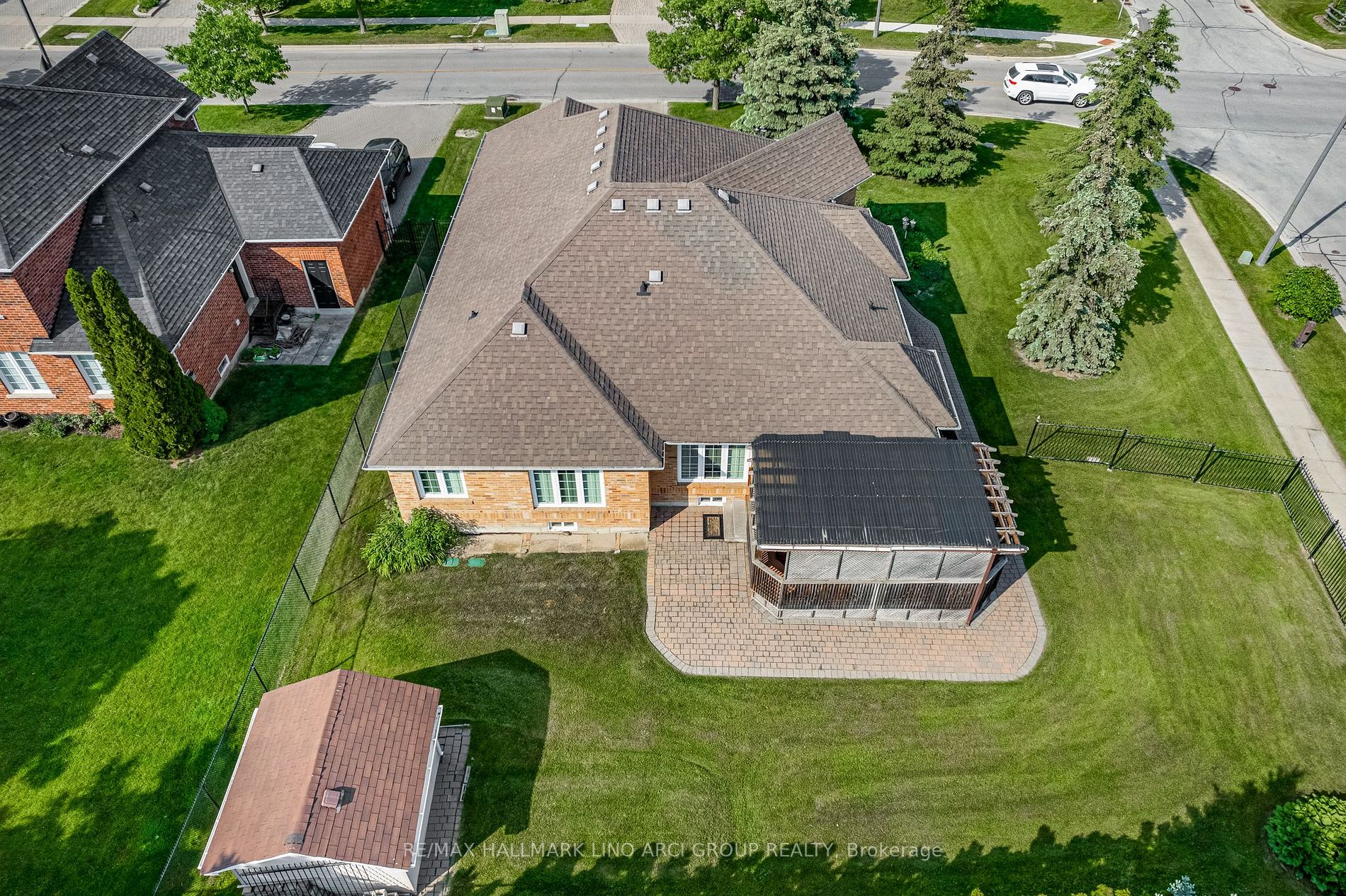 308 Roselawn Dr