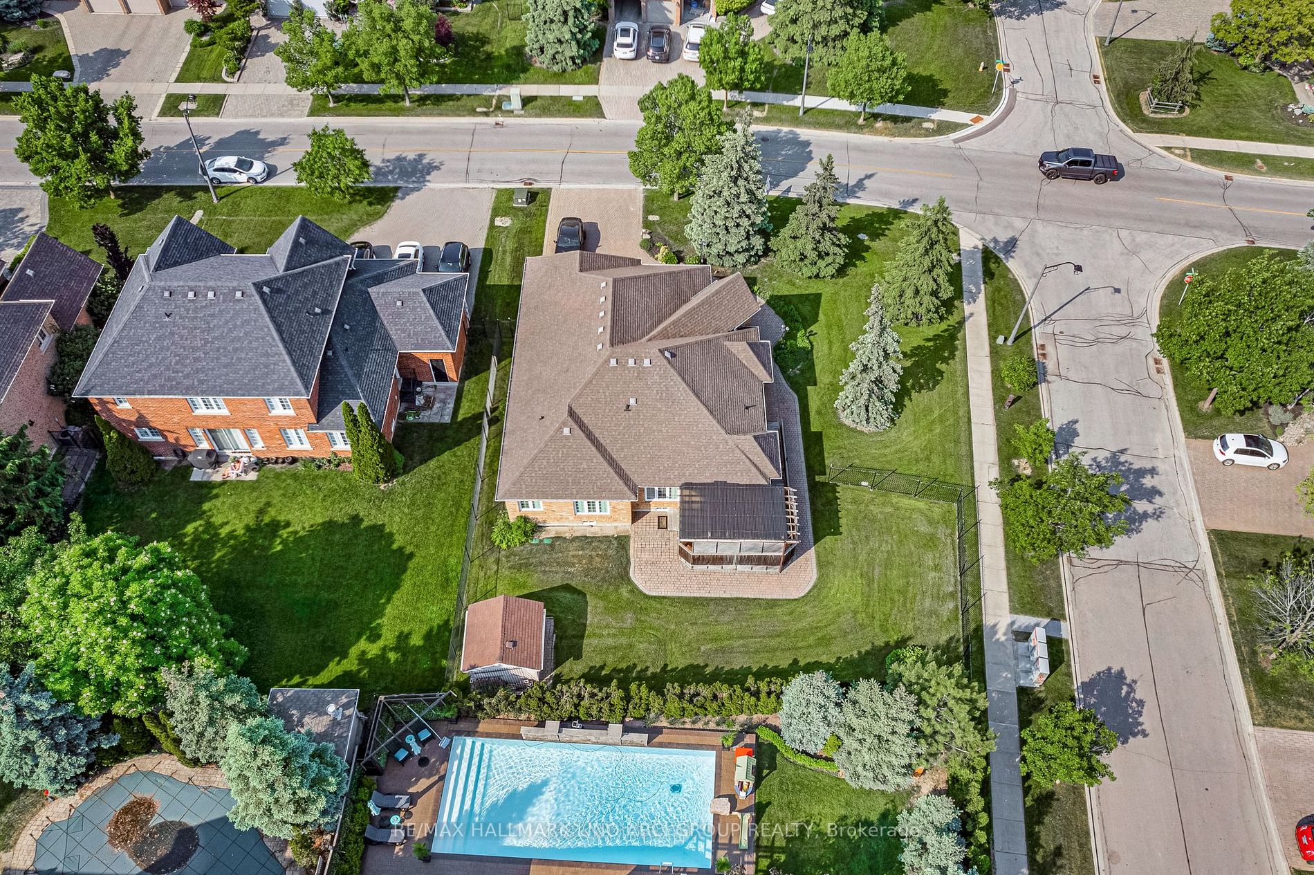 308 Roselawn Dr