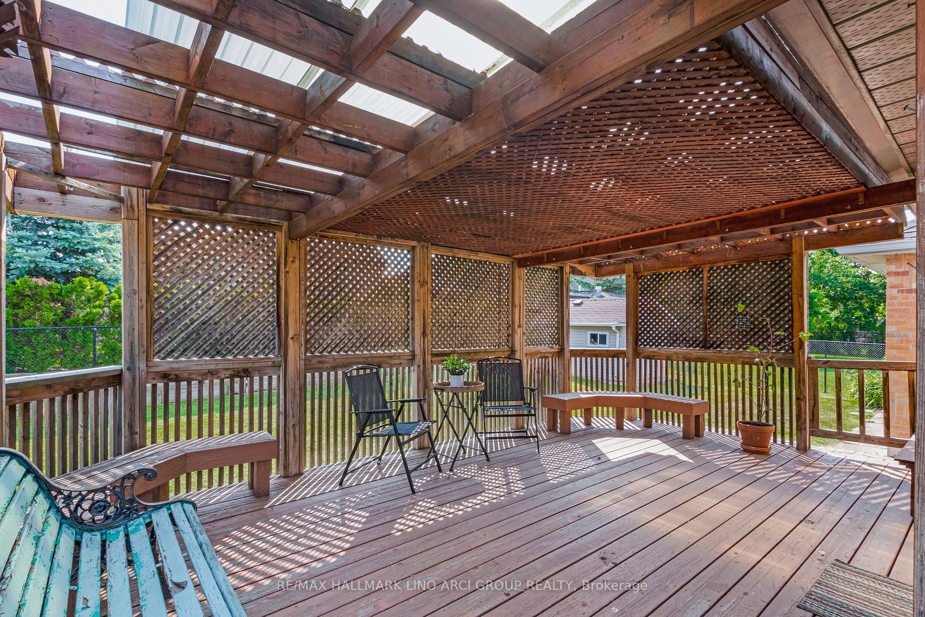 308 Roselawn Dr