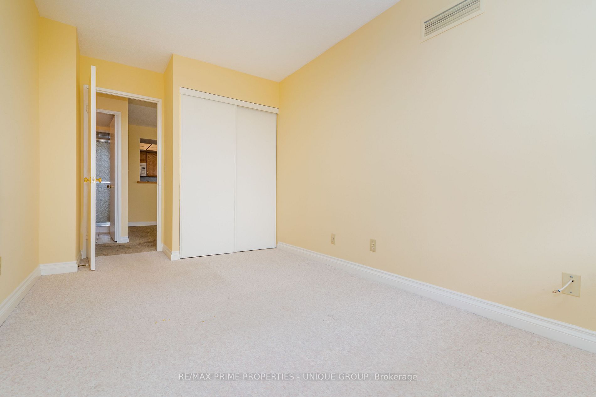 33 Weldrick Rd E, #506