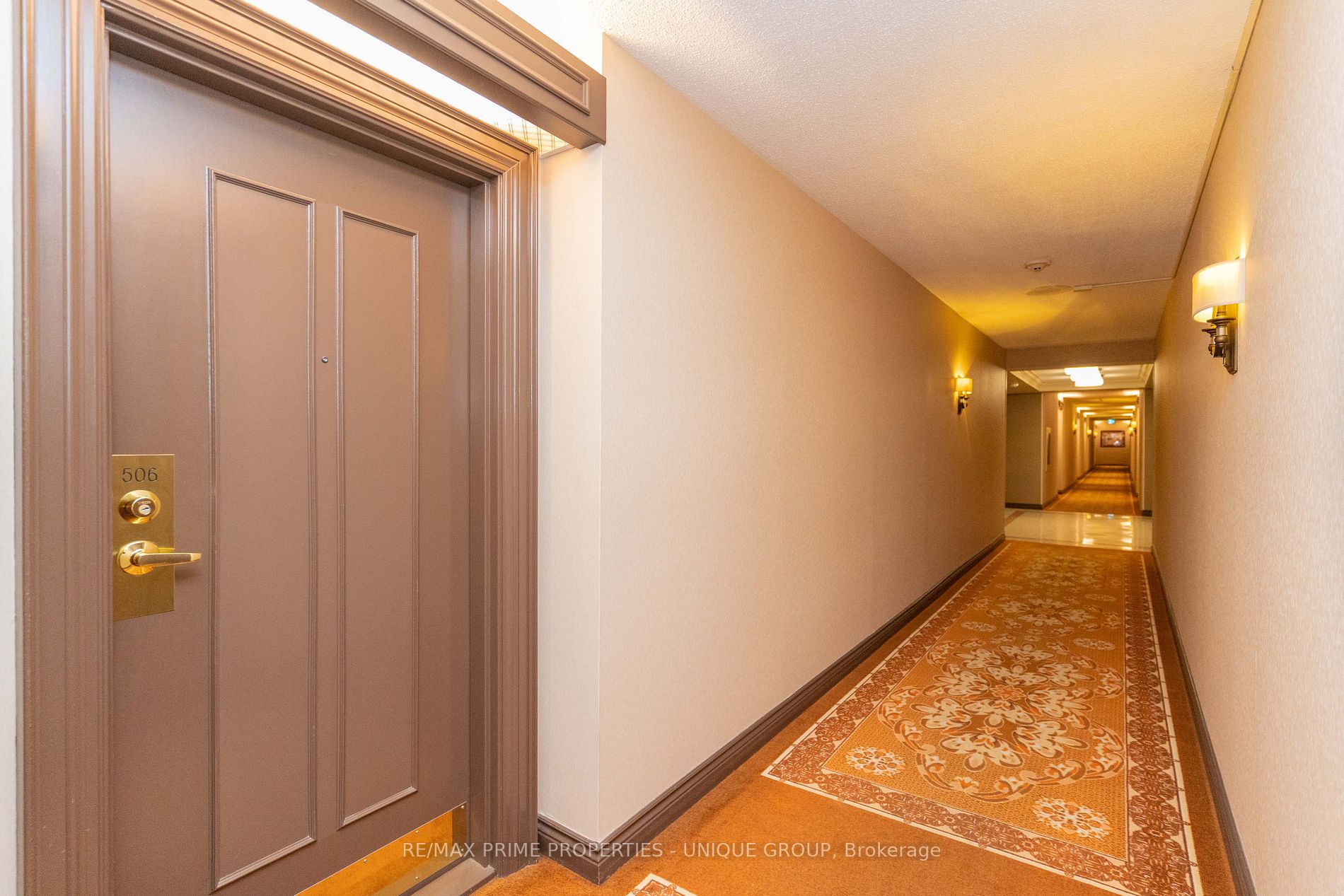 33 Weldrick Rd E, #506