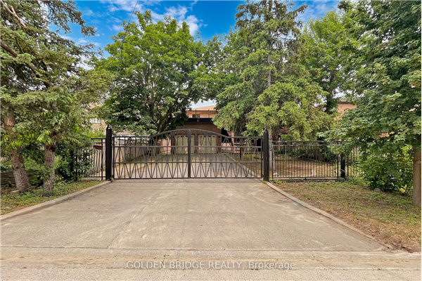 106 Birch Ave, Richmond Hill