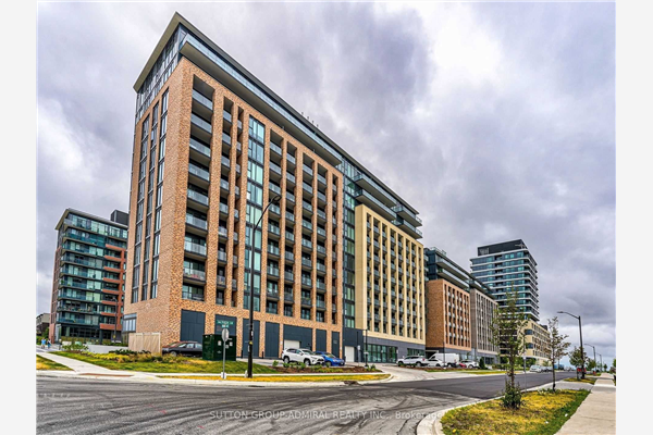 100 Eagle Rock Way, Vaughan