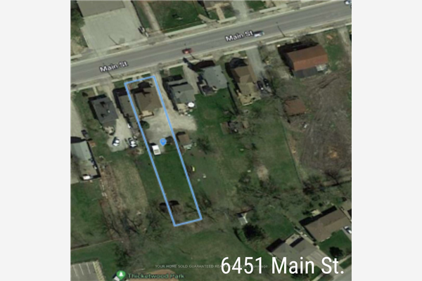 6451 Main St, Whitchurch-Stouffville