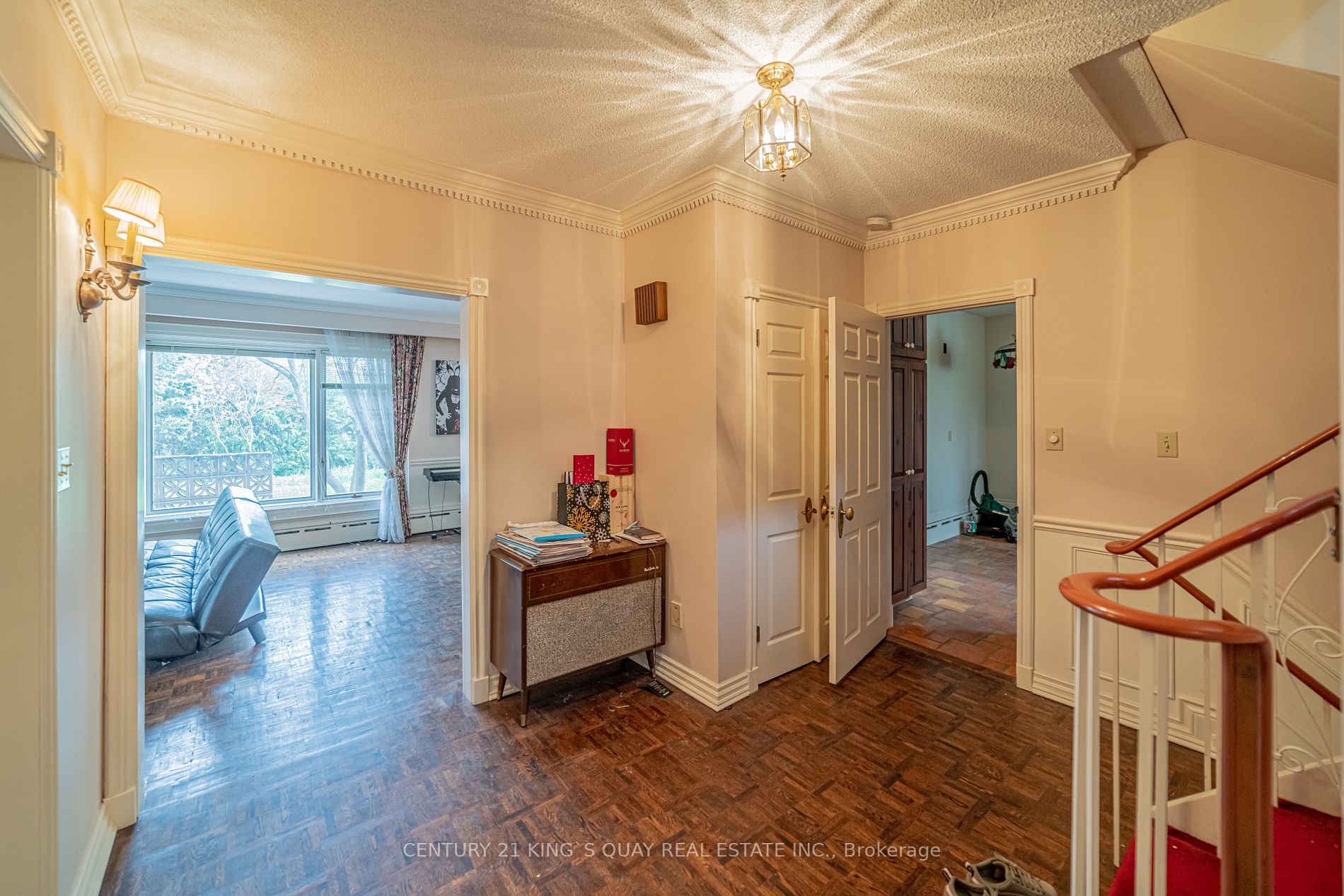 45 Thornheights Rd