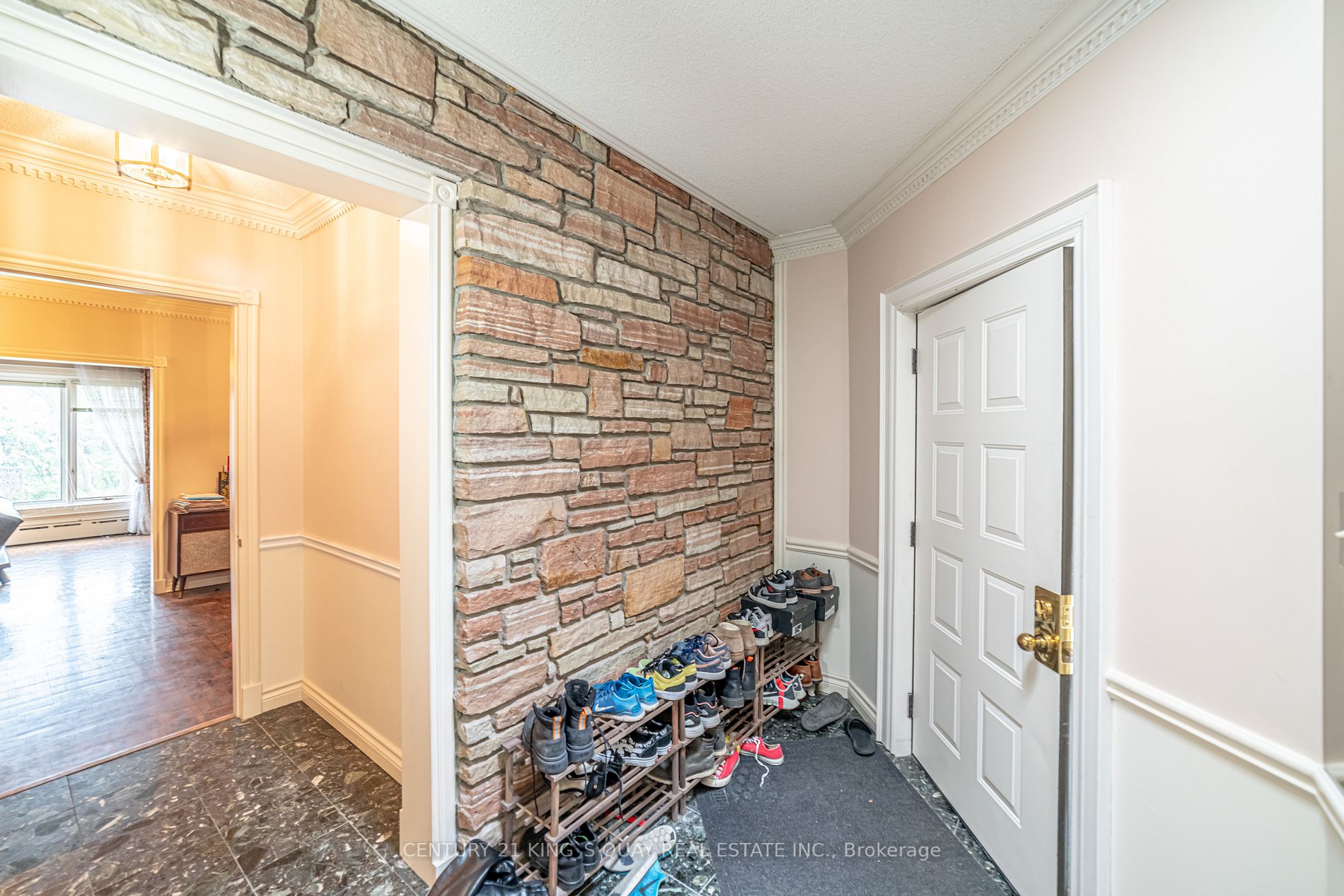 45 Thornheights Rd