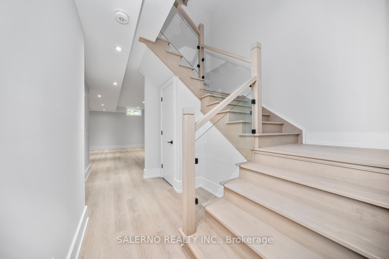 17 Leyburn Avenue