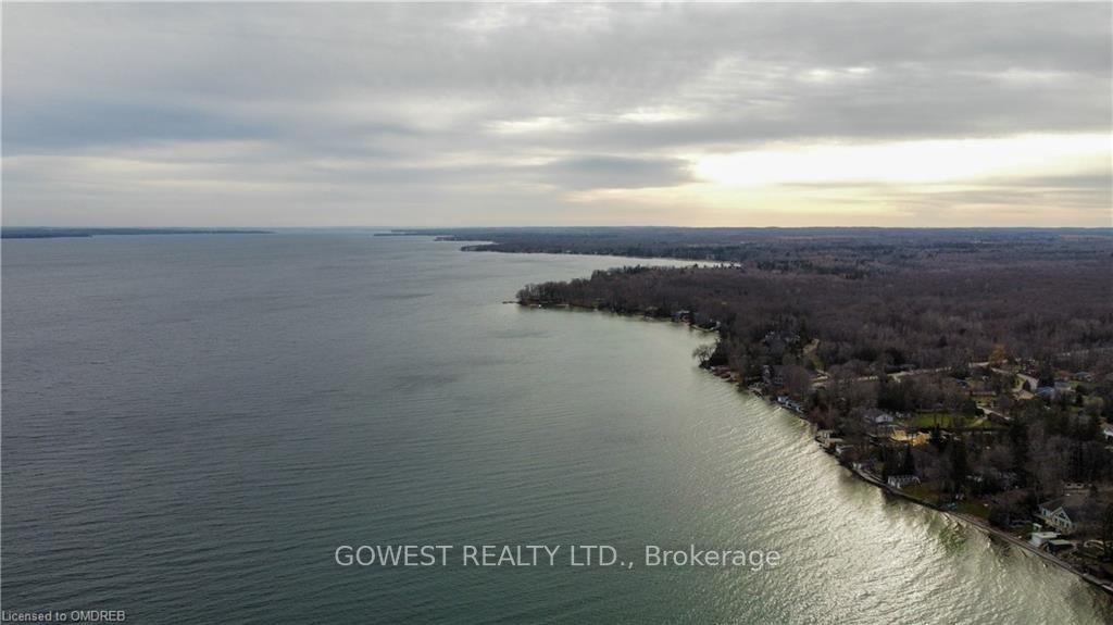 233 Broward Way, #10