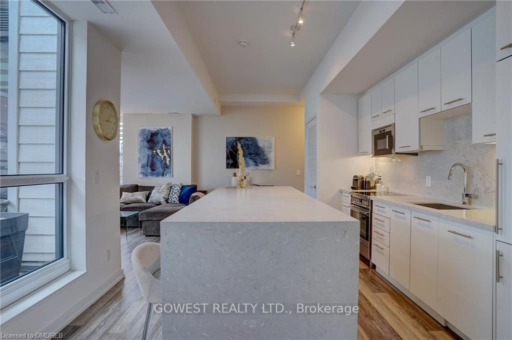 233 Broward Way, #10