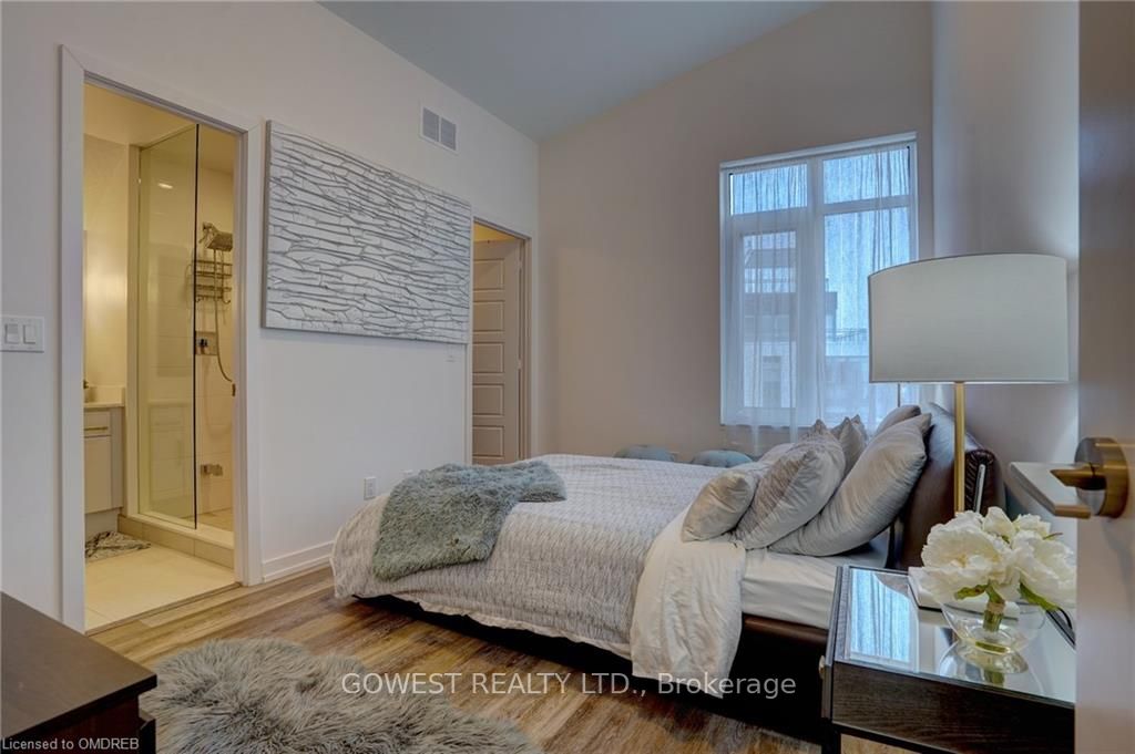 233 Broward Way, #10