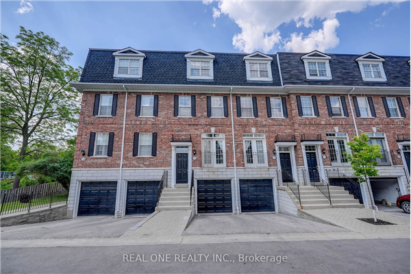 6 Leonard St, Richmond Hill